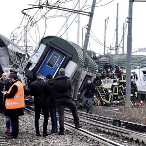 Disastro ferroviario di Pioltello, Infermieri e Medici soccorrono centinaia di feriti: sotto accusa la macchina del soccorso