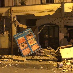 Sicilia, forte scossa di terremoto nella notte: numerosi crolli e dispersi 1