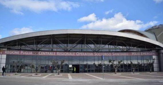 Inaugurato l'ospedale-Covid nella Fiera di Bari